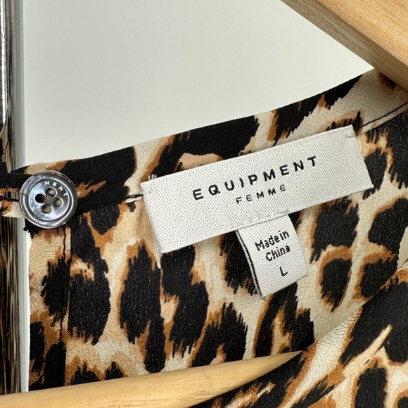 Equipment Silk Aubrey Dress Shift Leopard Print size Large Crew Neck Pockets - Picture 10 of 12